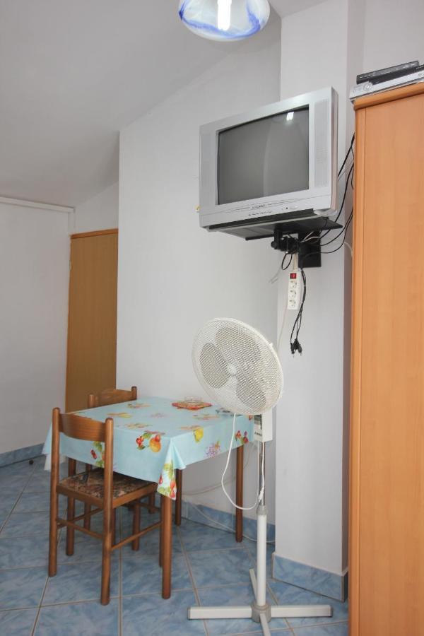 Apartments With A Parking Space Punta Kriza, Cres - 383 외부 사진
